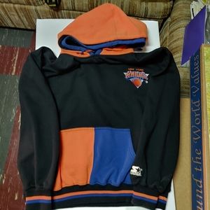 New York Knicks sweatshirt